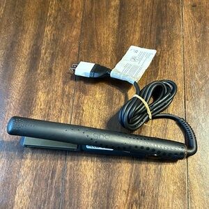 GHD 1” Jenelle Limited Flat Iron
